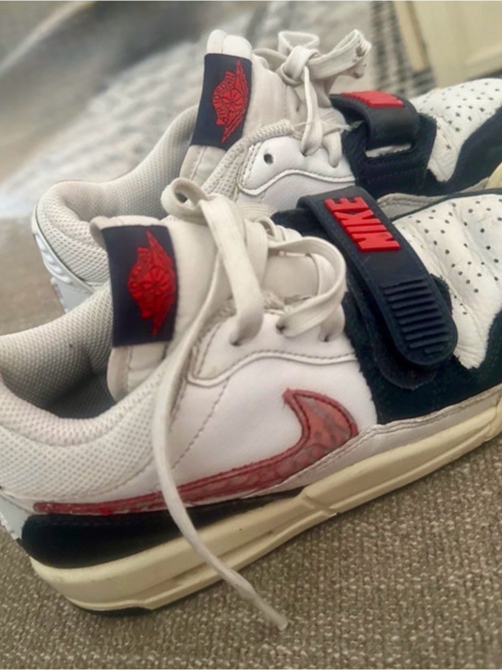 Air Jordan legacy 312 Low Olympic sneakers youth size 4Y